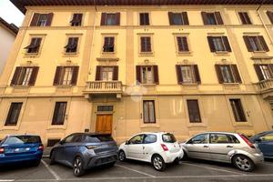 5 LOCALI A FIRENZE