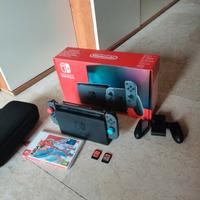 Nintendo Switch + giochi + custodia