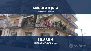Immobile in asta di 92 m² con più di 5 locali a Ma