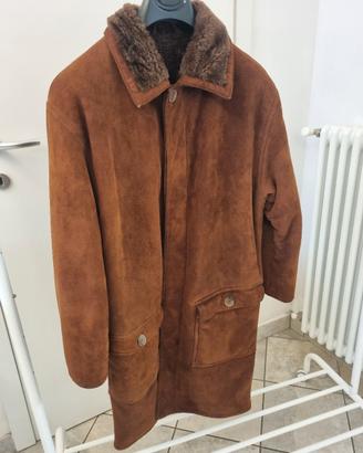 Montone uomo vintage color marrone rame.