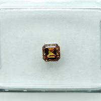 Diamante Naturale  0.38ct  Fancy cognac/ambra