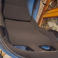 postazione simulatore guida playseat.