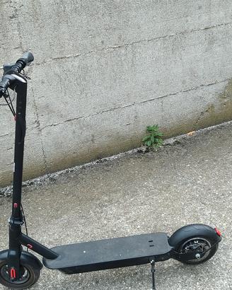monopattino elettrico kingsong N 10 plus