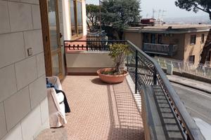 Posillipo via stazio