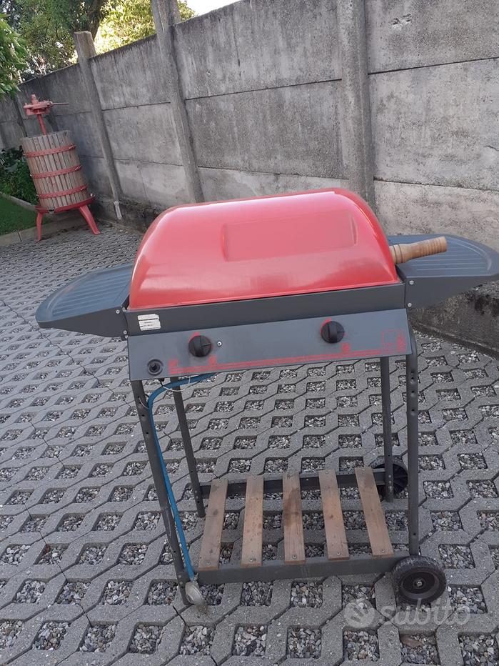 Barbecue a pietra lavica - Mobili usati 