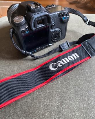 Canon macchina reflex con accessori