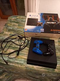 ps4 seminuova con 2 pad e giochi 