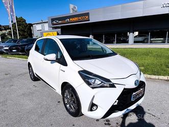 TOYOTA Yaris 1.3 5 porte Active Multidrive S Aut