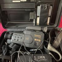 Videocamera Panasonic MS50 con valigia rigida