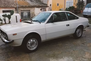 Lancia beta coupè 1300