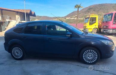 FORD FOCUS (SOLO RICAMBI)