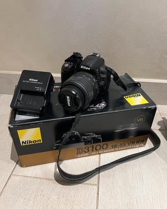 Reflex NIKON D3100 come nuova + Custodia