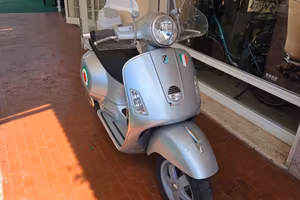paggio vespa 250 gts 
