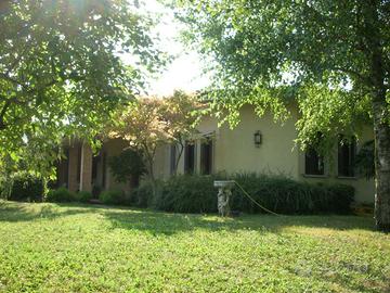 VILLA A PALMANOVA fraz. R-3220