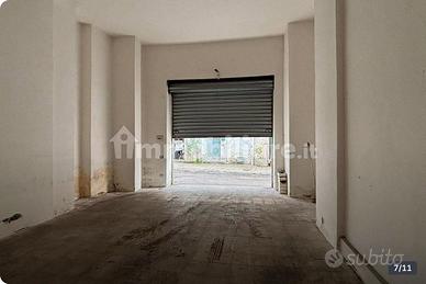 Garage 40mq per 30 giorni