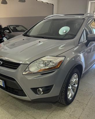 FORD KUGA 2.0 TDCi Titanium