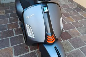 VESPA 310 SUPERSPORT 