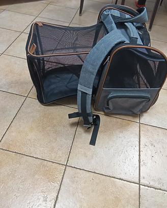 Zaino porta cane/gatto di piccola taglia.