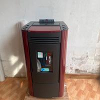 Stufa a pellet NORDICA NUOVA