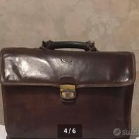 Capiente Borsa professionale in pelle