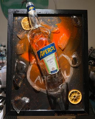 Aperol dentro un quadro