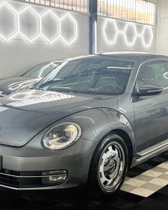 Volkswagen Maggiolino 1.6 TDI Design