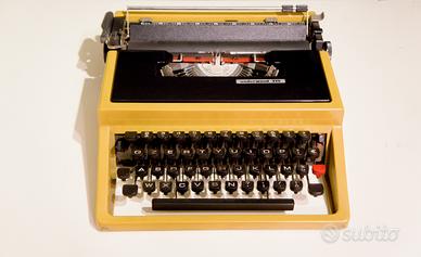 Macchina da scrivere Underwood 315 anni '70