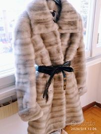 splendida pelliccia di visone grigio 