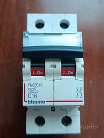 Interruttore magnetotermico Bticino FN82C16