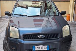 Ford fusion 1.4 hdi 2004