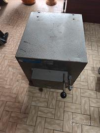 forno per fusione metalli 