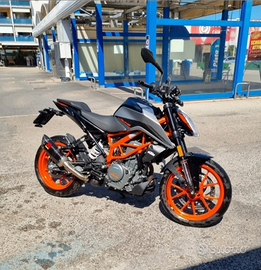 KTM Duke 390 2023