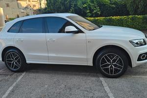 AUDI Q5 2.0 TDI 170 CV S.LINE S.TRONIC 