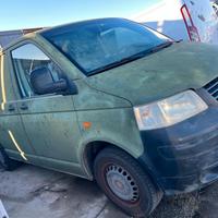 Ricambi usati VW Transporter T5 anno 2004 - 1.9 ga