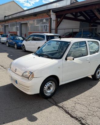 Fiat 600 1.1 Active