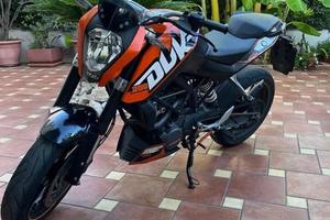 Ktm duke 200 2014 A2