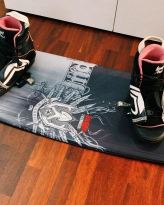 wakeboard Hyperlite Pulse 139 con attacchi