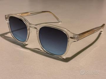Occhiali da sole con lenti sfumate blu
