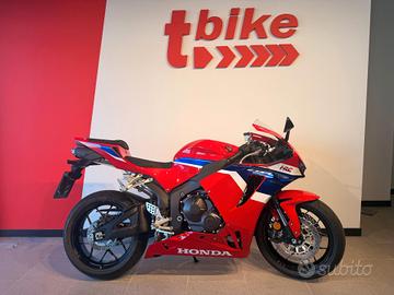 Honda CBR 600 RR - 2026 - 3500km