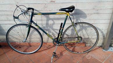 Bicicletta da corsa vintage telaio gipiemme
