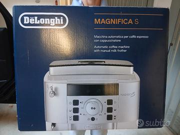 MACCHINA CAFFE' DE LONGHI NUOVA