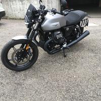 Moto Guzzi v7 stone