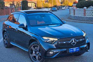 Mercedes-benz GLC 300 4Matic Premium Plus STRAFULL