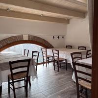Tavoli e sedie ristorante
