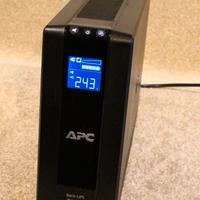 APC Back-UPS PRO BR900GI Gruppo di continuità