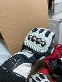 Guanti moto dainese