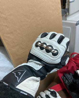 Guanti moto dainese