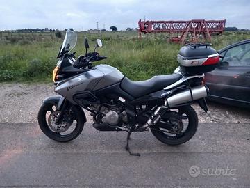 Suzuki V Strom DL 1000 - 2006