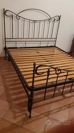 Letto 2 Piazze Artigianale Ferro Battuto + doghe