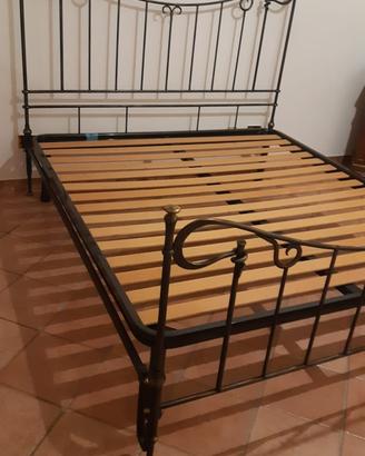 Letto 2 Piazze Artigianale Ferro Battuto + doghe
